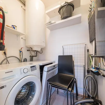 Ground Floor With Large Garden Lejlighed