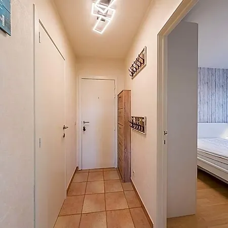 Ground Floor With Large Garden *