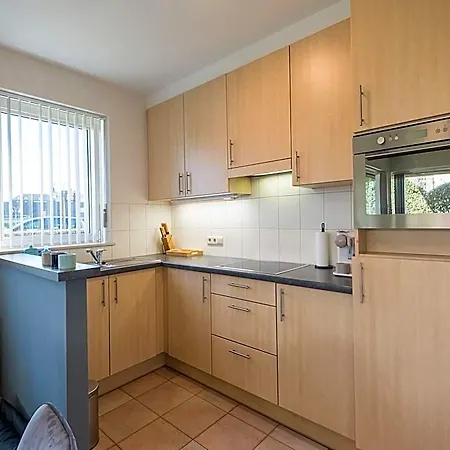 Ground Floor With Large Garden *